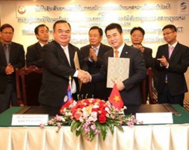 Viettel helps Laos develop national font for devices