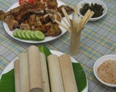 Cơm Lam - món ăn đặc trưng của người Mường Động