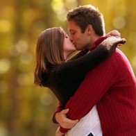 Những tác dụng không ngờ đến của nụ hôn