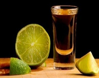 Doanh nhân Mexico lập kỷ lục Guinness về rượu Tequila