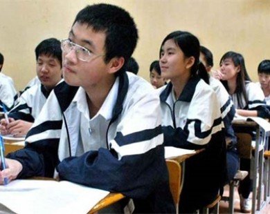 Ha Noi schools struggle to raise education standards