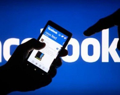 Facebook smartphone chats pushed to Messenger app