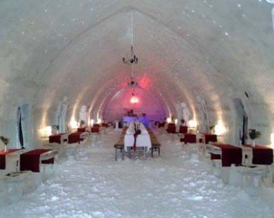 10 khách sạn băng độc đáo nhất thế giới