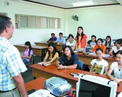 Tăng cường năng lực giảng dạy tiếng Anh tại Việt Nam