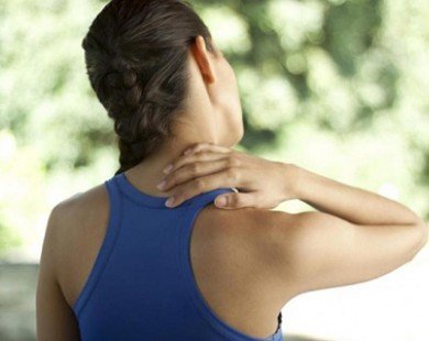 Bí quyết để ngăn ngừa các cơn đau cổ khi làm việc