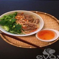 Bún thịt bò xào lạ miệng