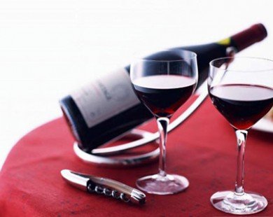 Rượu kích thích ham muốn ở cả hai phái