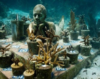 Thích thú với bảo tàng dưới nước có một không hai trên thế giới