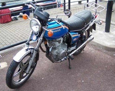 Honda CB400 - Khi côn tay hóa thành xe ga