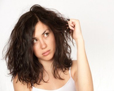 Cách nhận biết và chăm sóc tóc yếu