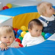 Những điều bố mẹ cần làm để bé ngoan khi đi nhà trẻ?