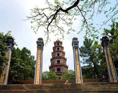 Top ten tourist attractions in Vietnam seen by Touropia