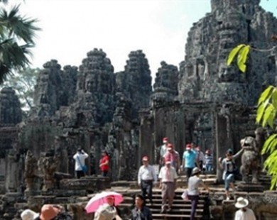 Vietnam tops tourist arrivals to Cambodia
