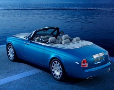 Rolls-Royce ra mắt Phantom Drophead Coupe Waterspeed Collection