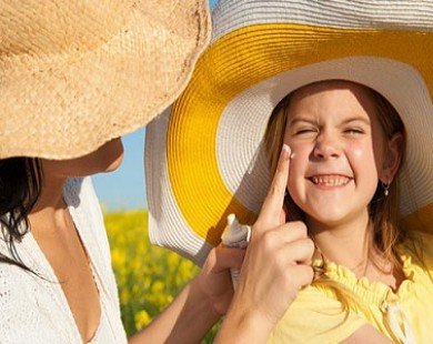 Biện pháp chống nắng an toàn cho trẻ
