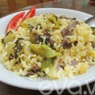 Tự làm cơm rang dưa bò ăn nhé