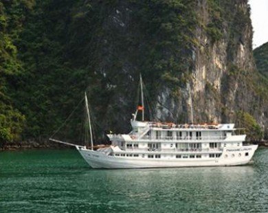 Du lịch Hạ Long “chí phí thấp-chất lượng cao” cùng du thuyền 5 sao