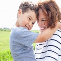 Những bài học mẹ đơn thân dạy con trai