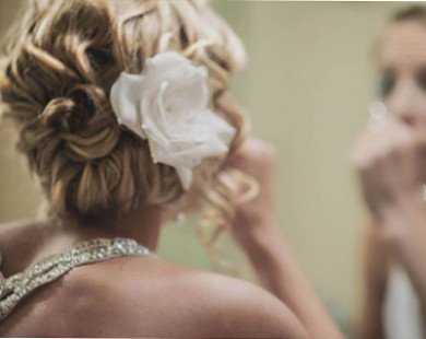 16 mẫu tóc đám cưới đẹp nhất cho cô dâu