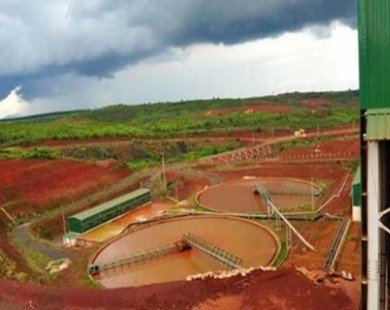 Vietnamese scientists successfully create iron of red mud