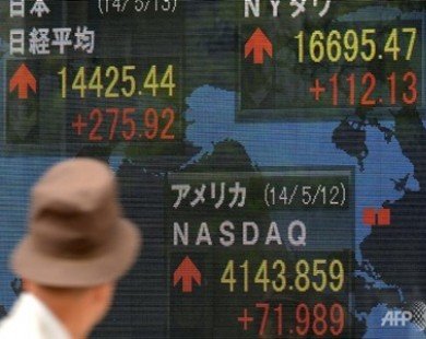 Asia shares mostly up after Wall St record