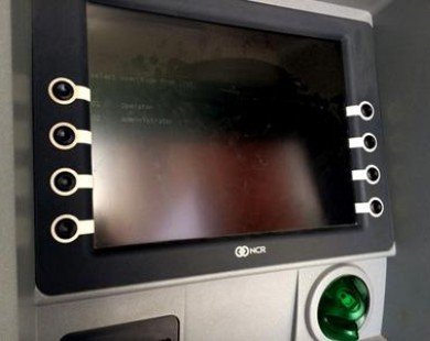 ATM hàng loạt ngân hàng bị tố gặp sự cố