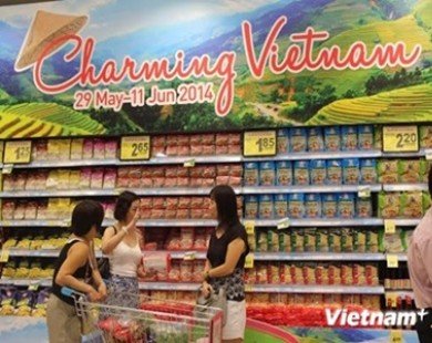More Vietnamese products sold at Singapore outlets