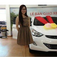 Sao Việt giản dị lái xế hộp bình dân