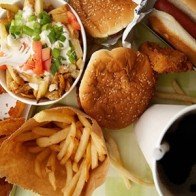 Những kiểu ăn sáng khiến con học ngu đi