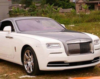 Siêu phẩm Rolls-Royce Wraith màu độc về Quảng Ninh