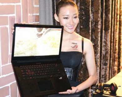 Laptop 4K siêu mỏng nhẹ cho game thủ từ Asus