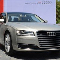 Audi Việt Nam trình làng A8L 2014 giá từ 4,4 tỷ đồng