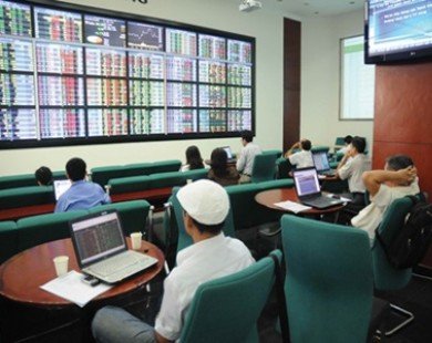 Stock market stakeholders look to boost trading