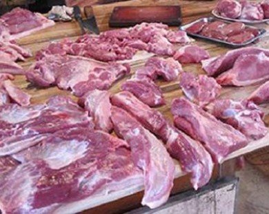 70% thịt không an toàn ’ngồi’ trên mâm cơm người Hà Nội
