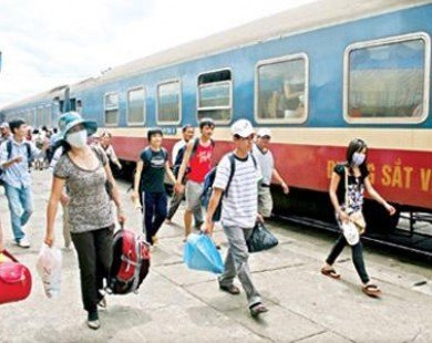 Ga Sài Gòn tăng chuyến, thêm tàu mùa tuyển sinh đại học 2014