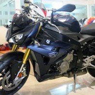 BMW S1000R đời 2014 đầu tiên về Việt Nam