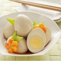 Cải thiện thị lực hiệu quả với trứng luộc