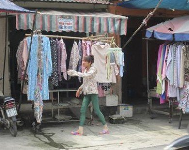 Áo chống nắng giá 25.000 đồng tại Hà Nội