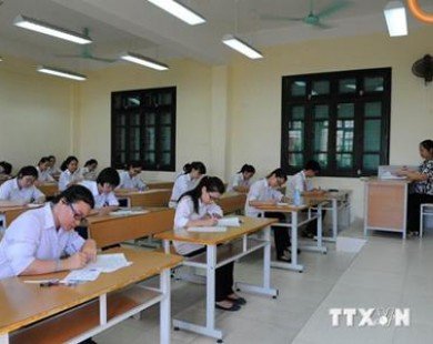 Bộ Giáo dục & Đào tạo: Không bỏ thi tốt nghiệp THPT dù có tốn kém
