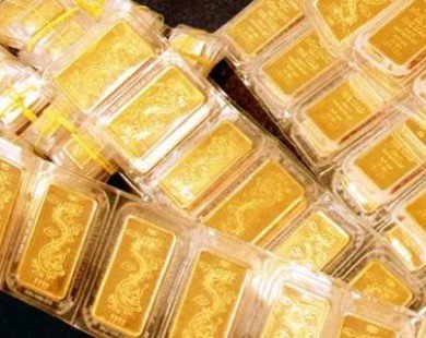 Giá vàng trong nước tăng mạnh 220.000 đồng/lượng