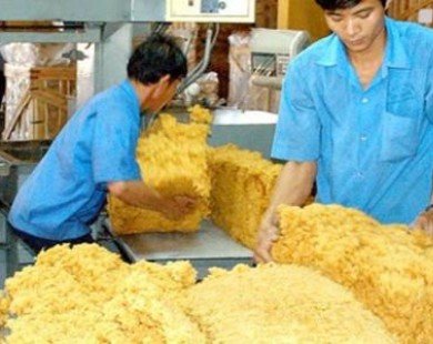 Doanh nghiệp cao su Tây Ninh gặp khó do hàng tồn, giá giảm