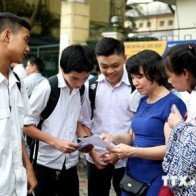 Thí sinh Hà Nội thi vào 10: Làm bài tốt vẫn lo khó "chen chân"