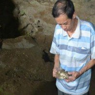 Bí ẩn ‘vùng tam giác vàng’: Ly kỳ chuyện hang đồ cổ