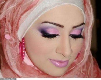 10 phụ nữ xinh đẹp giàu có nhất thế giới Hồi giáo