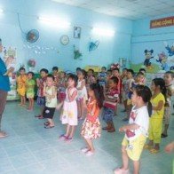 Trường học quá tải vì... năm vàng