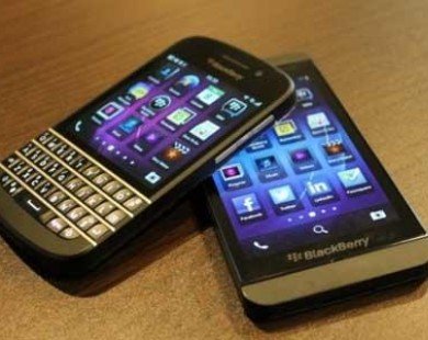 BlackBerry chính hãng ở VN hạ bảo hành từ 18 còn 12 tháng