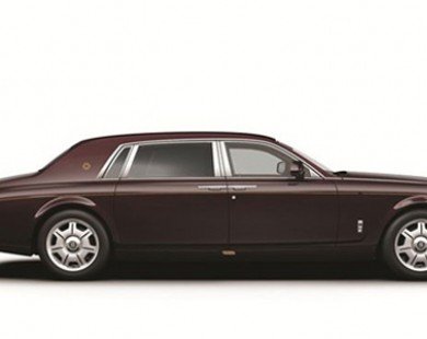 Rolls-Royce Phantom độc nhất vô nhị cập bến Hải Phòng