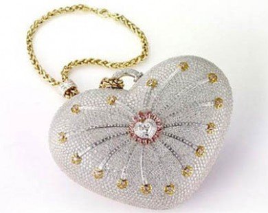 Túi xách đắt nhất thế giới nạm hơn 4.500 viên kim cương