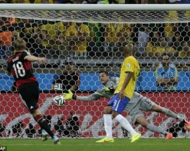 Brazil vỡ mộng vàng với trận thua thảm họa trước Đức