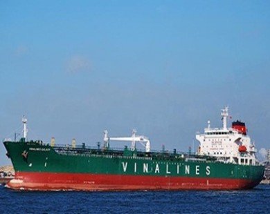 Vinalines set to launch IPOs for five large port operators